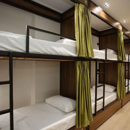 Corner 호스텔 Shkodër