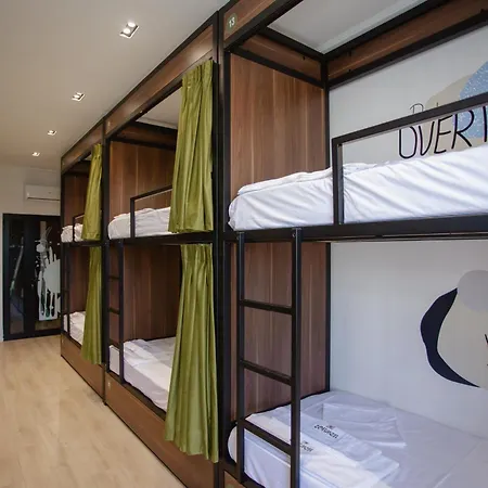 Corner Hostel