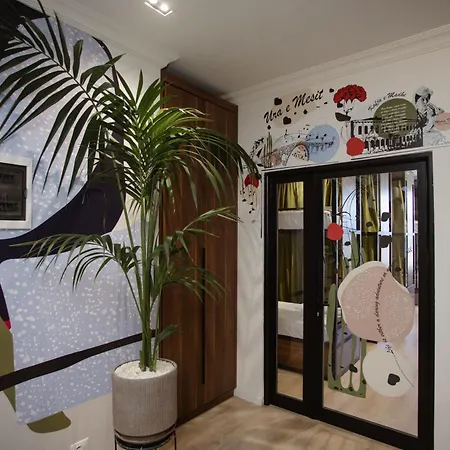 Hostel Corner