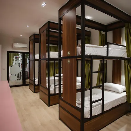 Corner Hostel