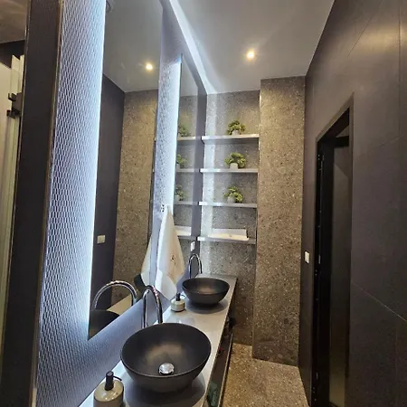 Hostel Corner