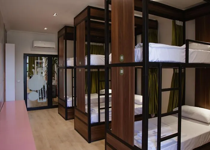 Corner 호스텔 Shkodër